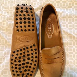 Tod’s Women’s Loafers, Size 7